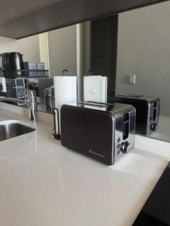 Executive Apartment at One Rosebank - 7