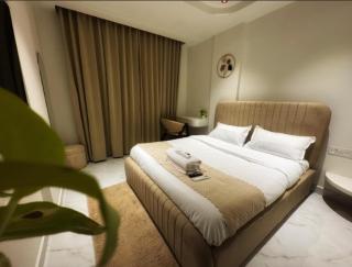 Lux Living Hotel - 9