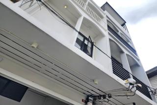 Shade House Bangkok Oldtown - 2