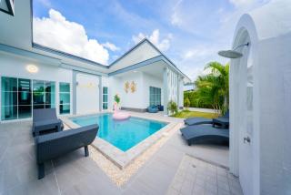 Lark Pool Villa Aonang Krabi - 0