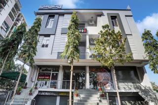 Super Hotel O Rudra palace - 8