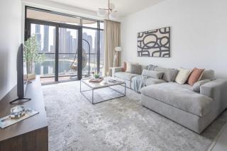 Frank Porter - Marina Vista Tower 1 - 9