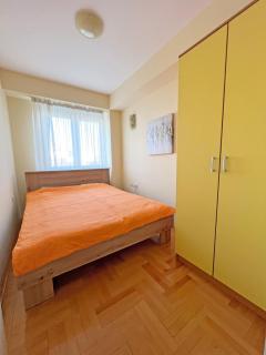 Comfy and Spacious Apartment in a Quiet City Area - 8