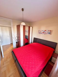 Comfy and Spacious Apartment in a Quiet City Area - 1