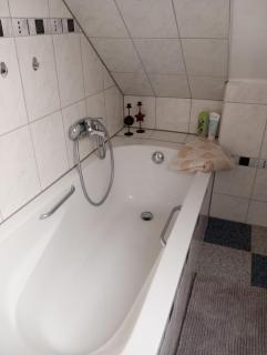 Gemütliche Dachgeschosswohnung - 6