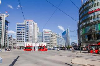 Super Central by Oslo S & Karl Johan - 6