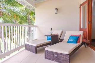 Tropical Escape1511 - 9