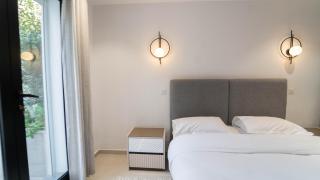 Aurora Piscine Chauffée à quelques pas de la mer - 3