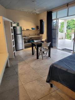 Casablanca Guest House - Adults Only - Starlink Internet! - 8