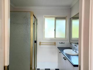 Floral Youth Guest House 3mins walk to shopping centre city bus station - 2