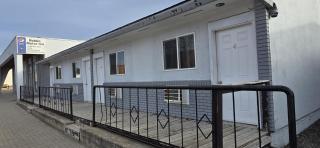 Roblin Motor Inn - 1