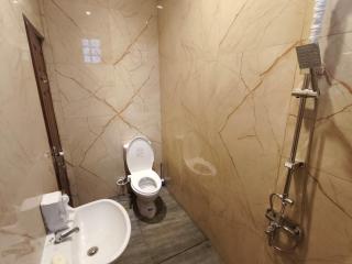 villa sentul city sewa harian kolam renang & rooftop - 1