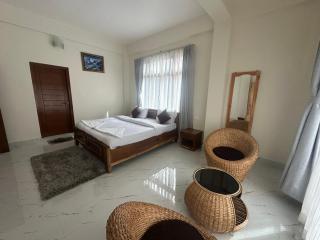 Yangsel Homestay - 2