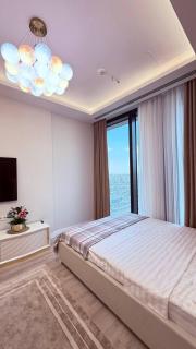 Nest One Tower 12 51 view of the park - 7