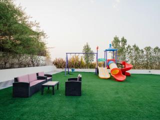 Desert Dune Farmhouse - By Seven Elements - 4