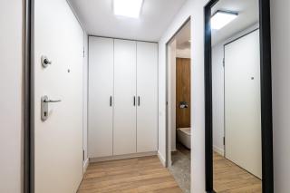 Urban Green Haven - 1BR Apartment with Balcony - 4