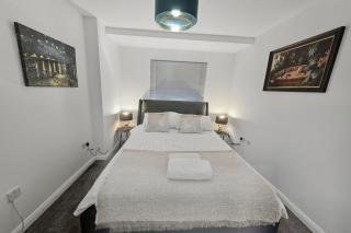Cosy 1 Bedroom Flat Sleeps 2 Free Wi-Fi - 4