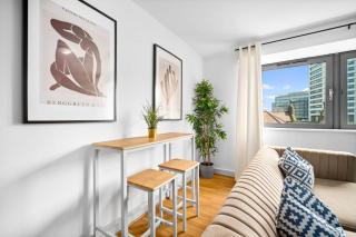 Modern Central Apartment - Smart TV - Fast WIFI - Netflix 505F - 3