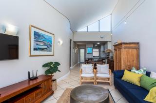 Chic 2BR Near BeachOcean Views Balcony by CTHA - 9