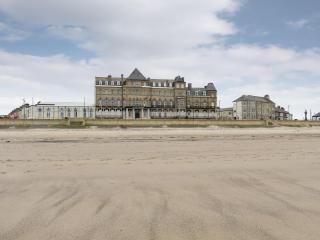 Sea View Penthouse - Regency Mansion - 8