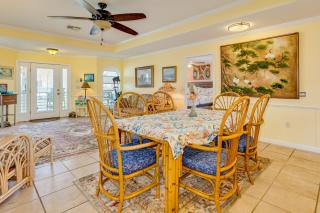 Steps to Beach Tropical Theme Pet Paradise - 2