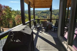 Beartopia - Private Indoor Pool, Mountain Views, Game Room + Luxury Accommodations - 6