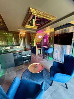 For Ever - Love Room - 7