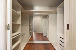 BC0VA001VA - Augustina - Via Augusta - 8