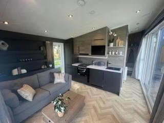 The Spinney Luxury Glamping - 6