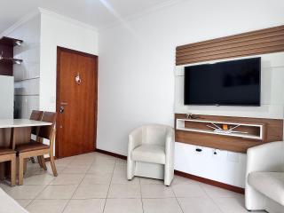 B915 - Apartamento 2 quartos em cond. com piscina - 7