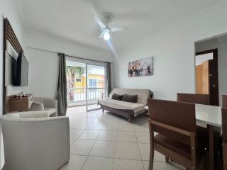 B915 - Apartamento 2 quartos em cond. com piscina - 0
