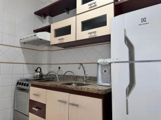 B915 - Apartamento 2 quartos em cond. com piscina - 2