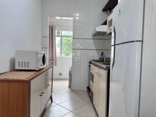B915 - Apartamento 2 quartos em cond. com piscina - 1