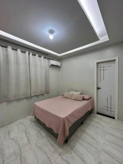 Casa de 4 Quartos - 2 suites - 1