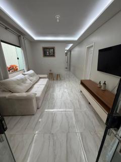 Casa de 4 Quartos - 2 suites - 3