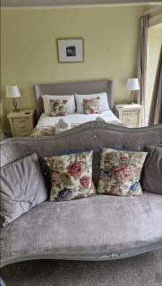 Lovelady Shield House - 2