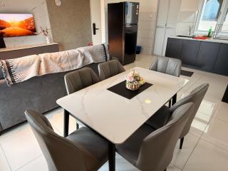 Self Check in Mirai Kajang 3BR - 6