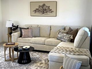 11-Acre Retreat I Firepit, Pickleball and Nature - 0