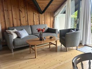 Cozy Summer House With New Kitchen And Bathroom - 3