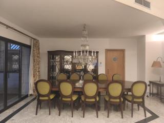 Beachside Villa in Puerto Marina, Benalmádena - 1