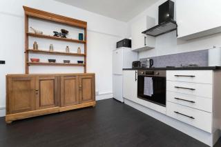 Host & Stay - Preston Park Apartment - 6