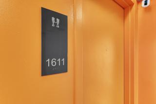 Ocean & Pool View Luxe Condo with Gym, Beach Access - 4