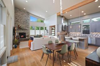 NWX Discover 30 Day Minimum - 8