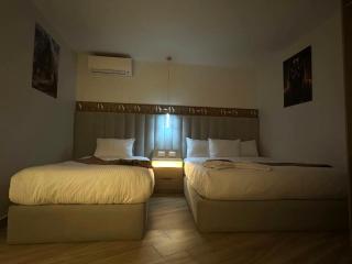 Nefertiti Royal Hotel - 4