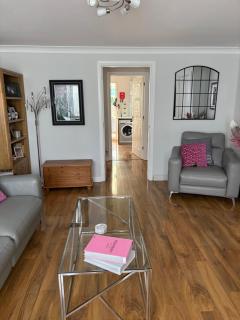 Beautiful House Edinburgh South - 9