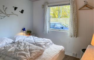 Amazing Home In Glesborg With Wifi - 3