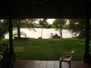 Proudly Okavango self-catering Burnside - 8