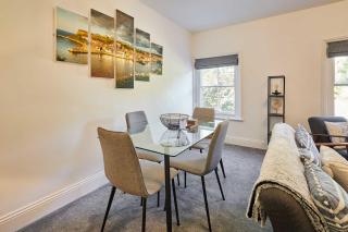 Host & Stay -The Captain's Loft - 3