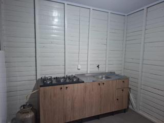 Kitnet 02 fundos - 2