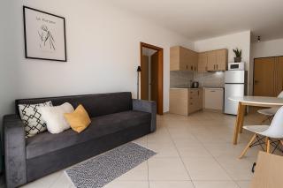 Lilly's Apartment Plazh - 8